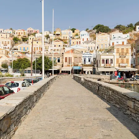 Kampos House Апартаменты *