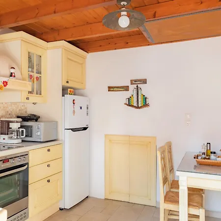 Kampos House * Сими