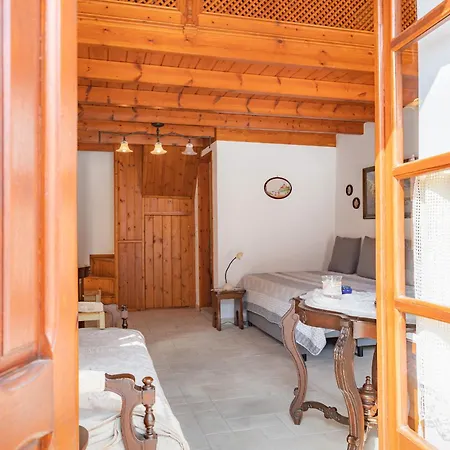 Kampos House Apartment Symi