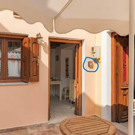 Kampos House Apartman