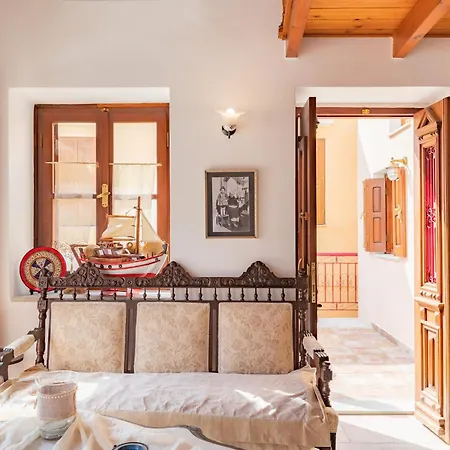 Kampos House Apartman *