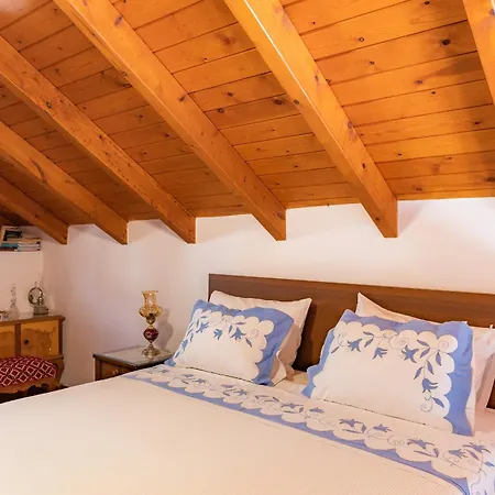 Kampos House Apartman Szími