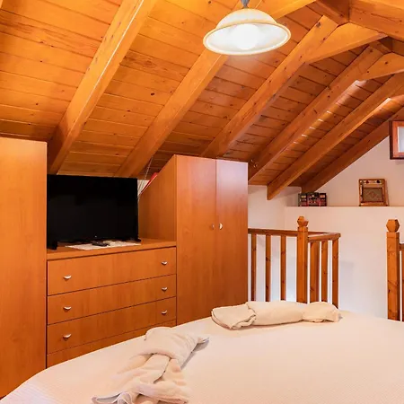 Kampos House Apartman Szími